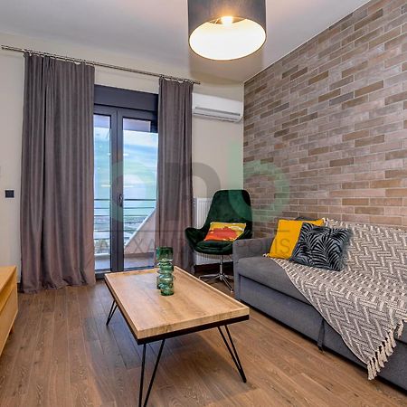 Sea View Luxury Apartment อเล็กซานโดรโพลิส ภายนอก รูปภาพ