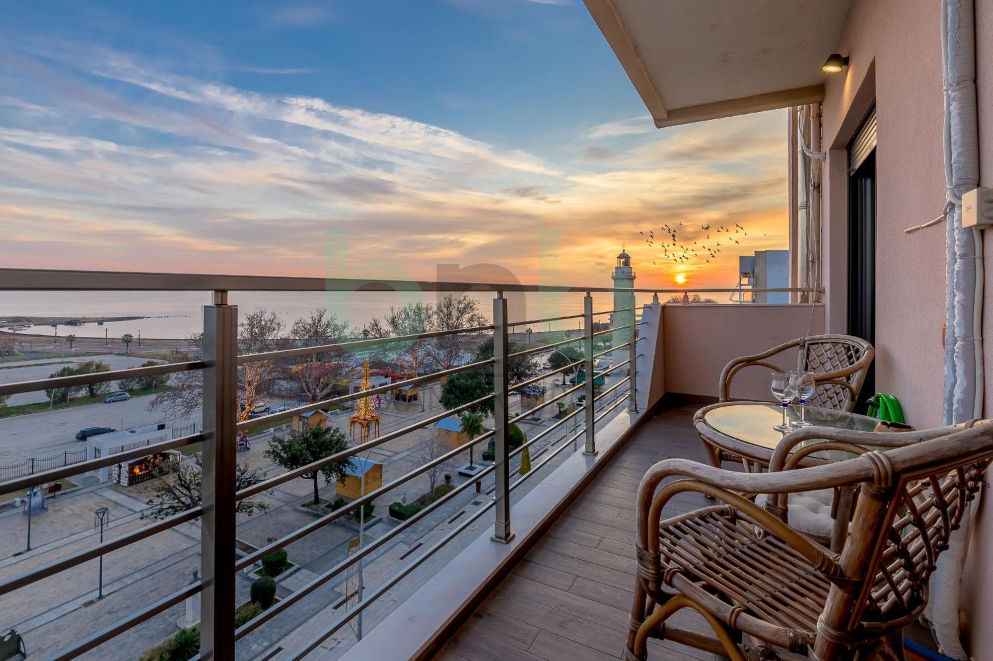 Sea View Luxury Apartment อเล็กซานโดรโพลิส ภายนอก รูปภาพ