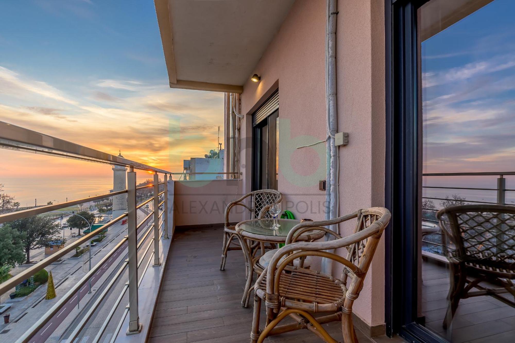 Sea View Luxury Apartment อเล็กซานโดรโพลิส ภายนอก รูปภาพ